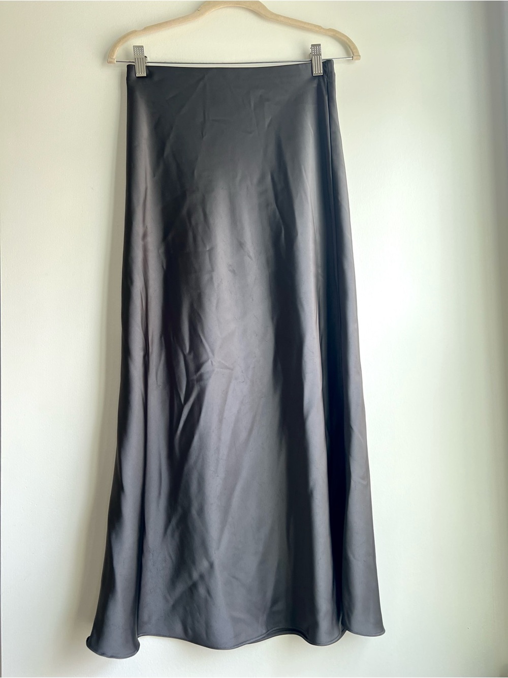 Zara Grey Satin Midi Skirt